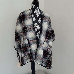 Fadivo shawl cover up, Black&Ivory, One size fits all